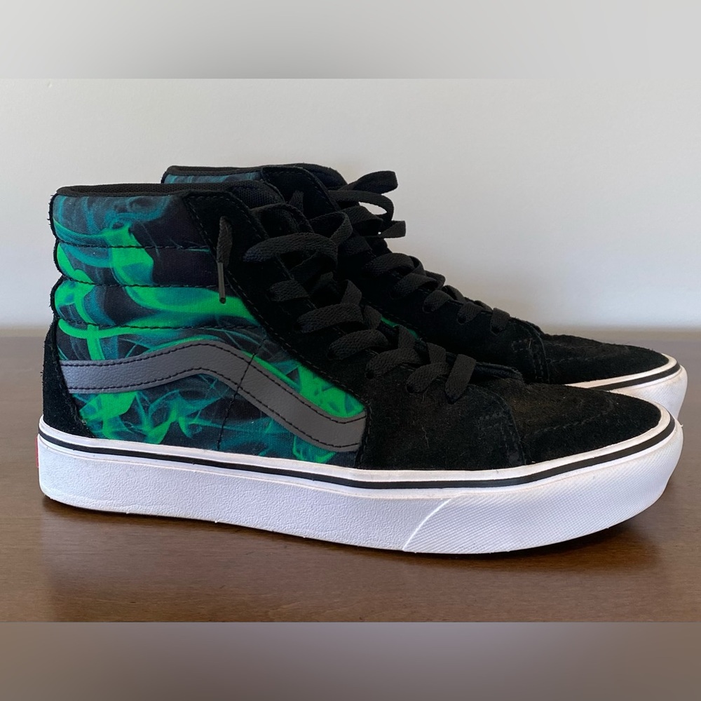 Vans Comfy Cush Sk8-hi shoes men’s size 8 / women’s size 9.5